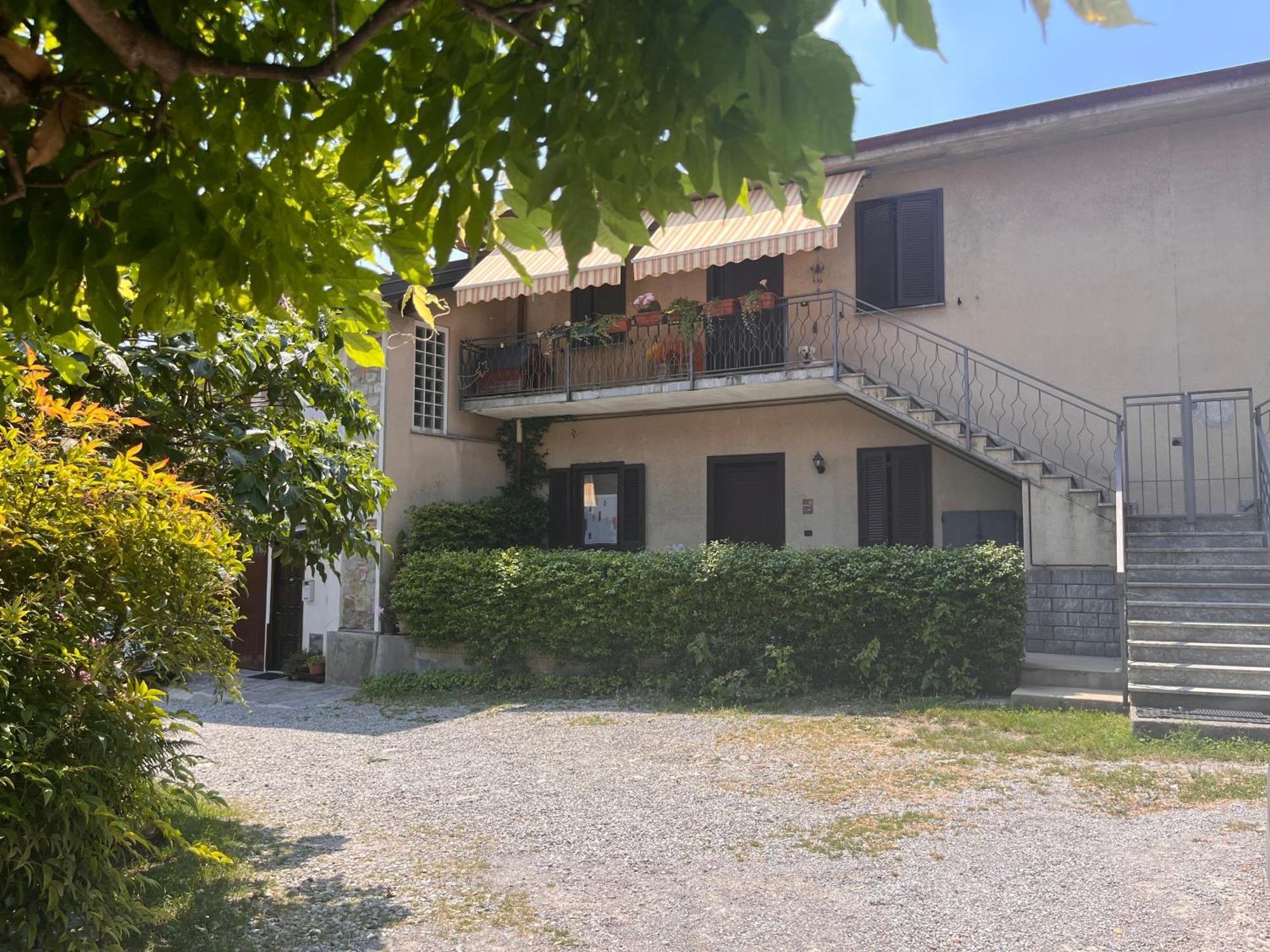 Il Cortile Como Single & Double Room In Apartment No Hotel Εξωτερικό φωτογραφία